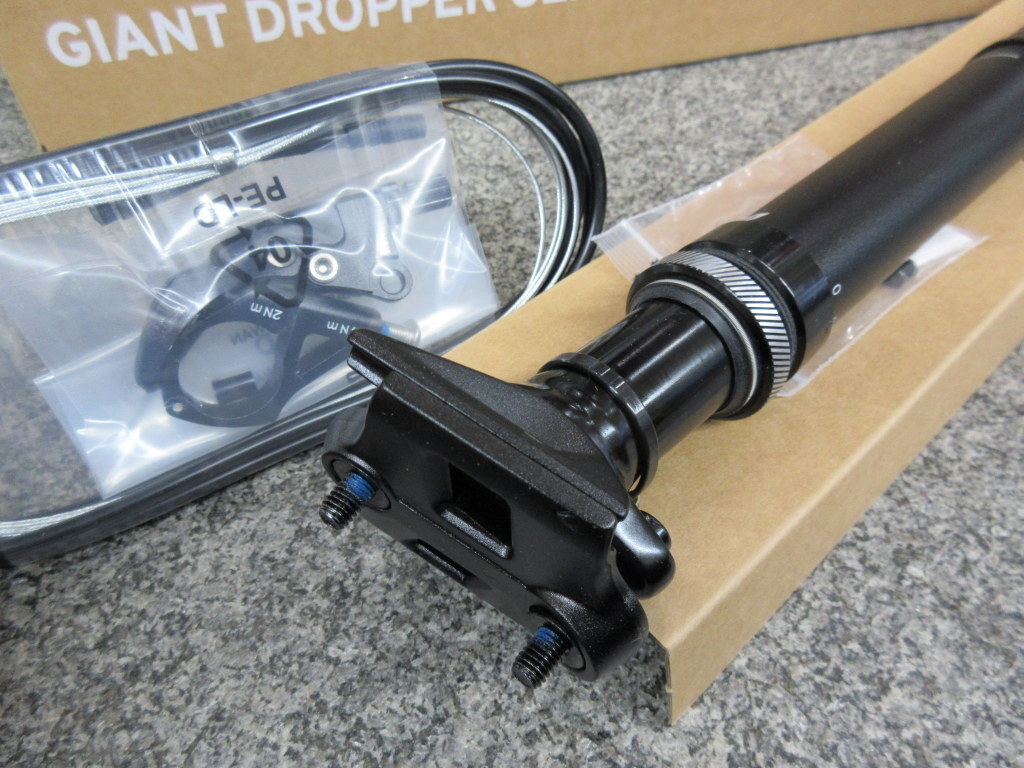 新品 GIANT ドロッパー シートポストΦ30.9 100mmトラベル