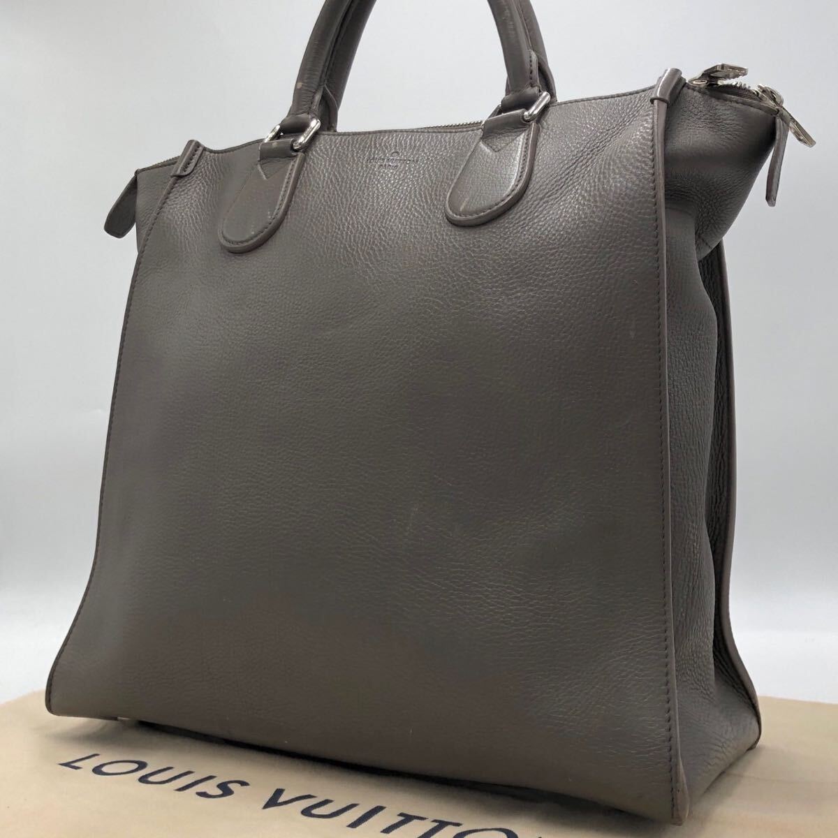 ルイヴィトン LOUIS VUITTON カバ ナクソス トートバッグ