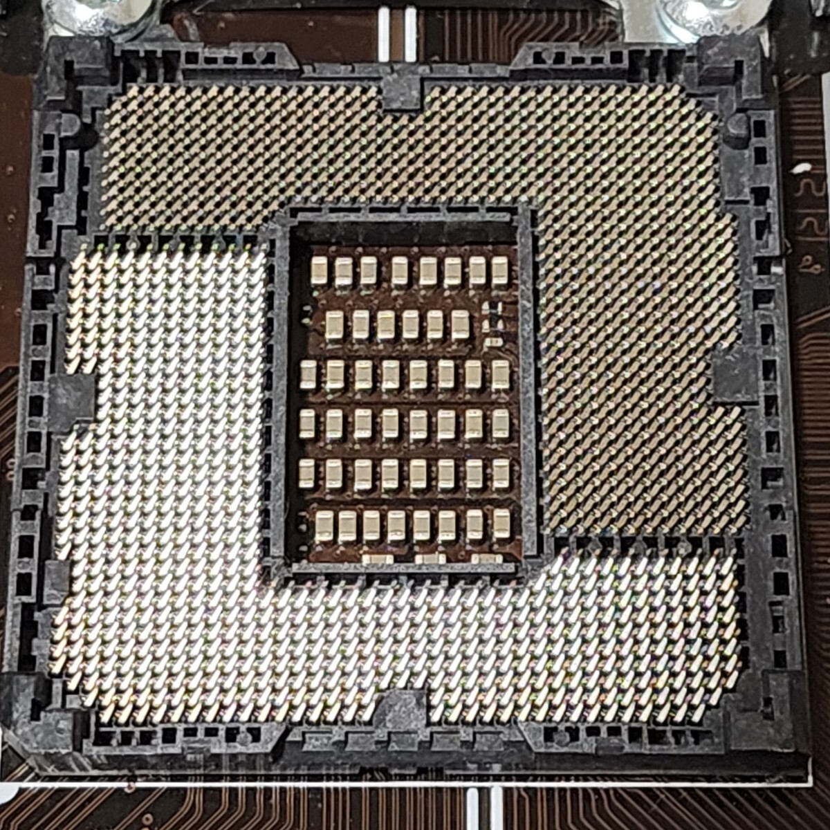 MSI Z270-S01 IOパネル付属 LGA1151 ATXマザーボード 第6・7世代 MSI Z270-S01 IOパネル付属 LGA1151 ATXマザーボード 第6・7世代