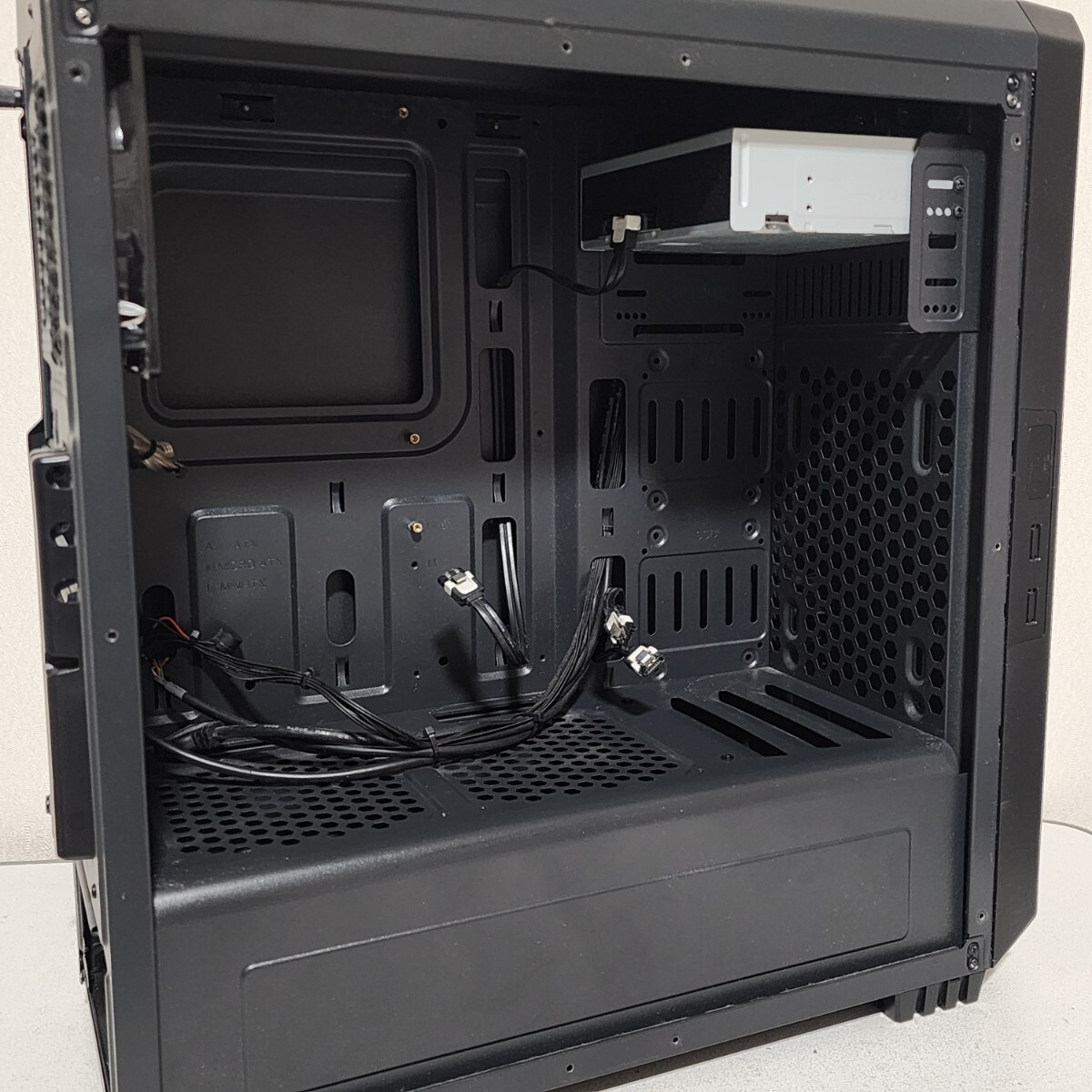 SAMA 黒透(JAX-02W) ミドルタワー型PCケース(ATX) DVDドライブ SAMA 黒透(JAX-02W) ミドルタワー型PCケース(ATX) DVDドライブ