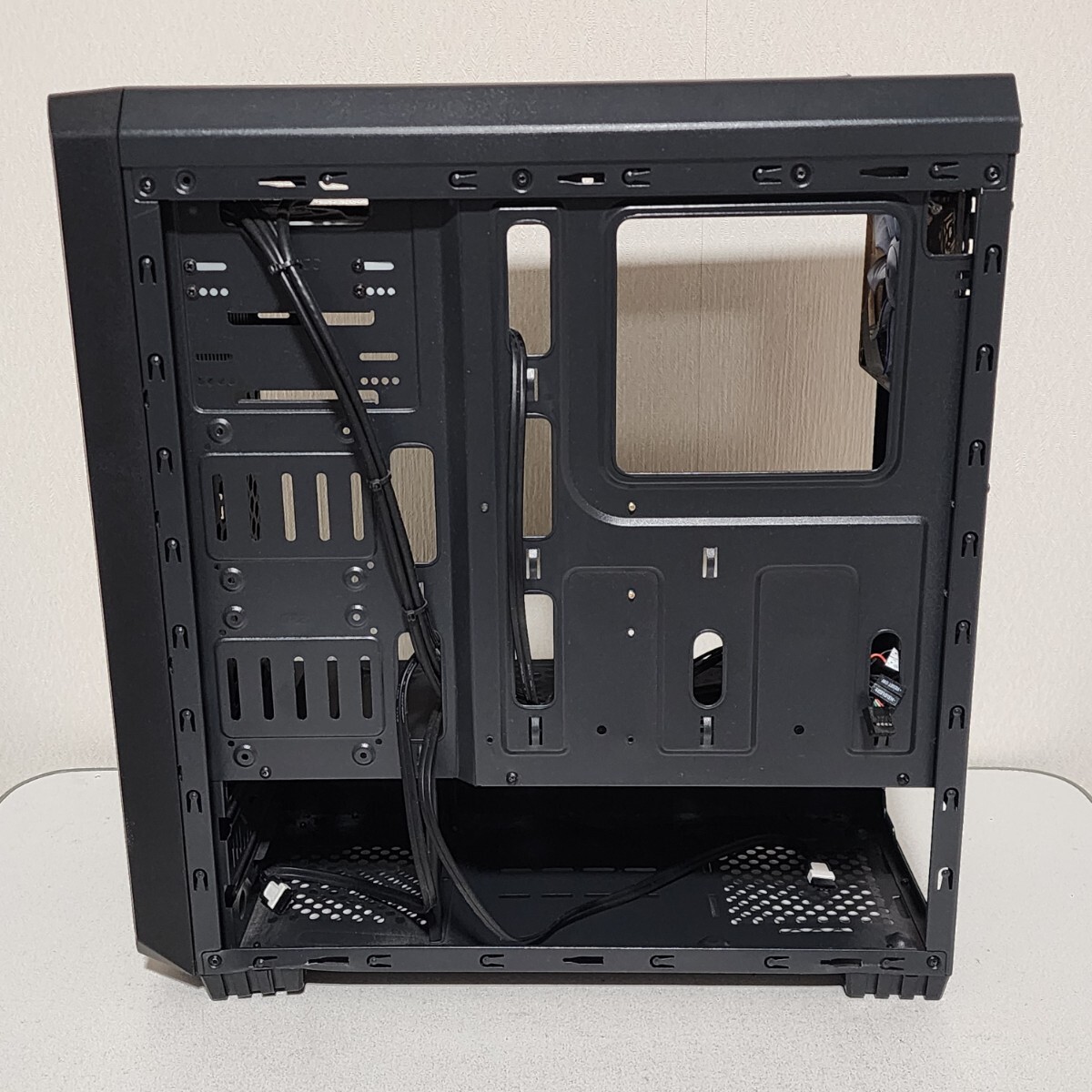 SAMA 黒透(JAX-02W) ミドルタワー型PCケース(ATX) DVDドライブ SAMA 黒透(JAX-02W) ミドルタワー型PCケース(ATX) DVDドライブ