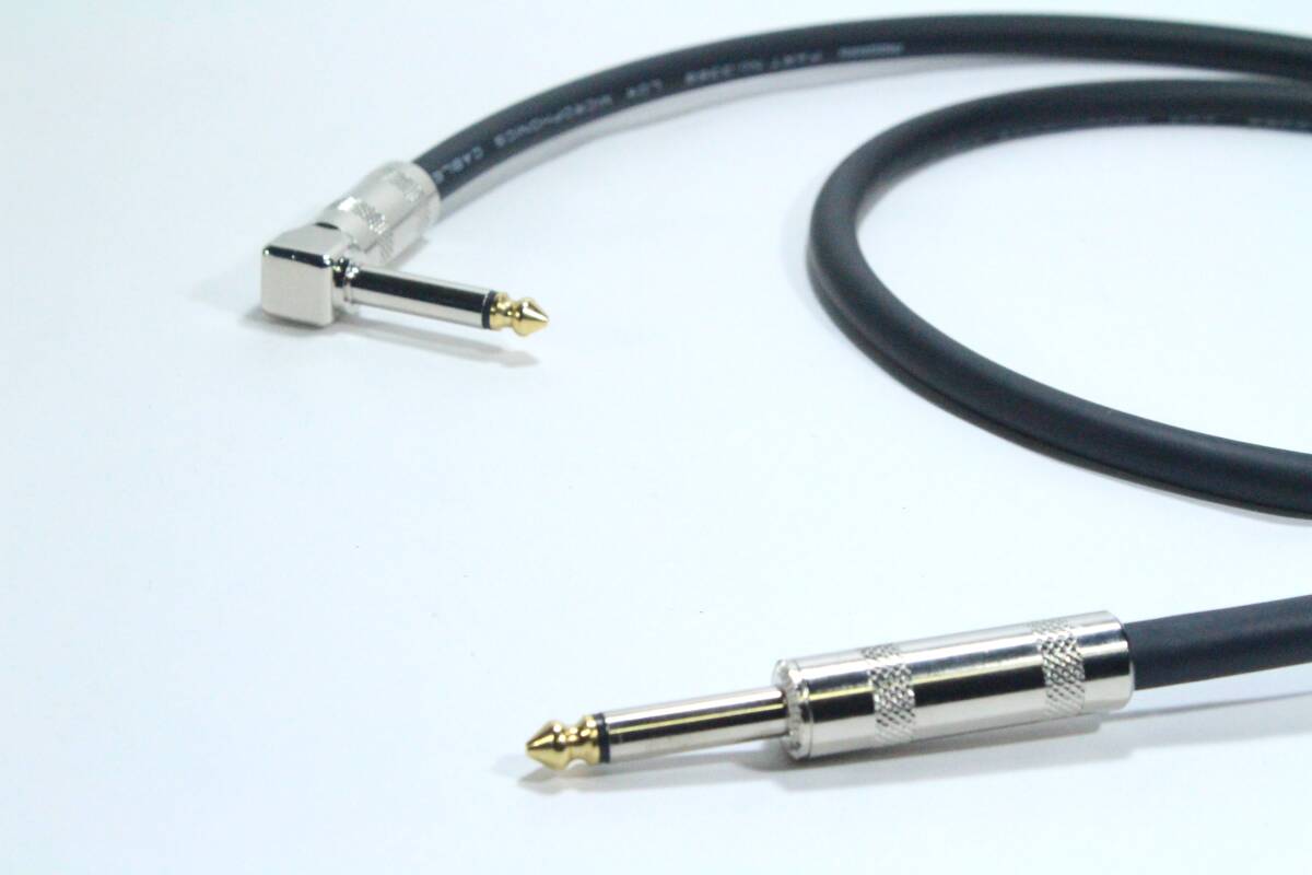 MOGAMI 3368【2m / S-L / シールドケーブル / 銀ハンダ仕様】CLASSIC PRO ギター　ベース　モガミ　楽器用