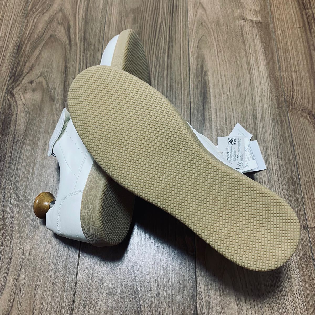 新品 ZARA ORIGINS マキシシュータン レザースニーカー 28 5cm 新品 ZARA ORIGINS マキシシュータン レザースニーカー 28 5cm