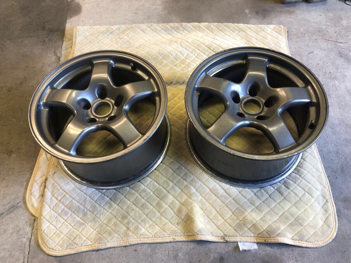 R32純正16インチアルミホイール2枚BNR32純正カラーに塗装済み① R32純正16インチアルミホイール2枚BNR32純正カラーに塗装済み①