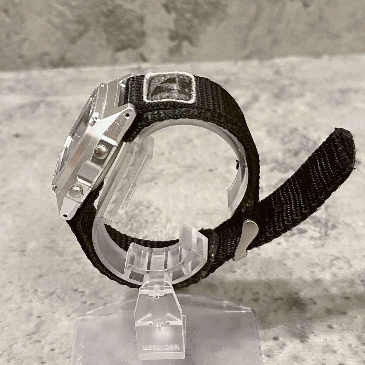 希少 美品 freestyle SHARK BILLET 803 シャーク フリースタイル サーフィン 腕時(shí)計(jì) 稼動(dòng)品