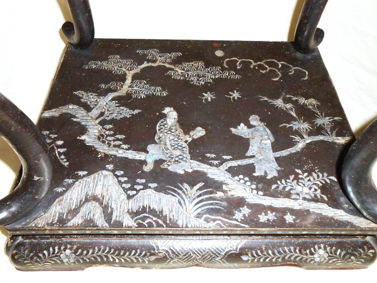 時代 琉球漆器? 中国漆器? 螺鈿細工 高卓 高さ約48.5cm 賢人 時代 琉球漆器? 中国漆器? 螺鈿細工 高卓 高さ約48.5cm 賢人