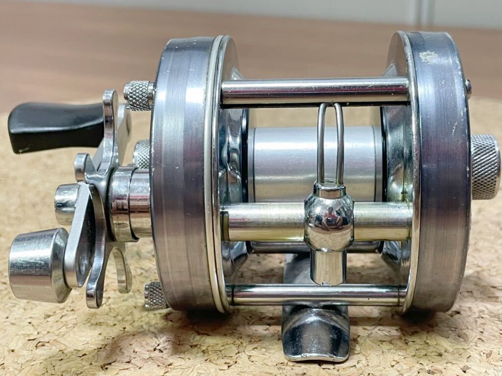 8680円 ☆即決A! オールド アブ アンバサダー 5500C ブルー 8680円 ☆即決A! オールド アブ アンバサダー 5500C ブルー