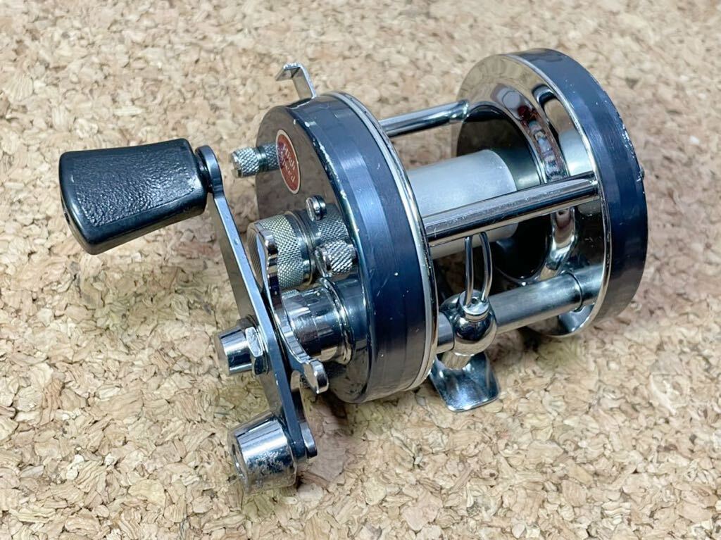★即決! 稀少 オールド アブ アンバサダー 5500C ブルーグレー 赤ハイ 太軸スプール 美品！No.740502 機関好調 ABU ambassadeur ★