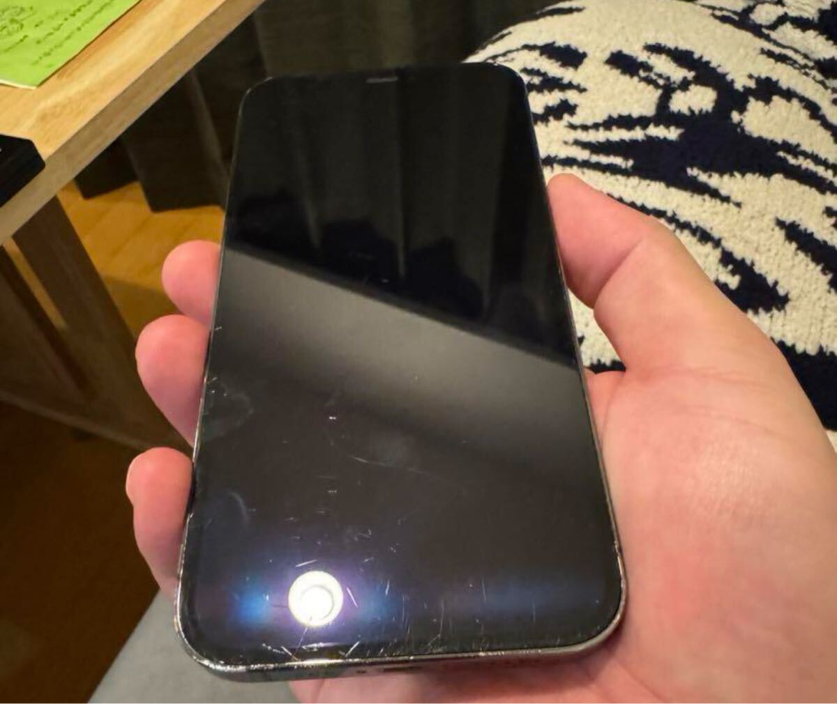 iphone 12 PRO 128GB SIMフリー　バッテリー90％ Amazon | 【整備済み品】 Apple iPhone 12 Pro 128GB シルバー