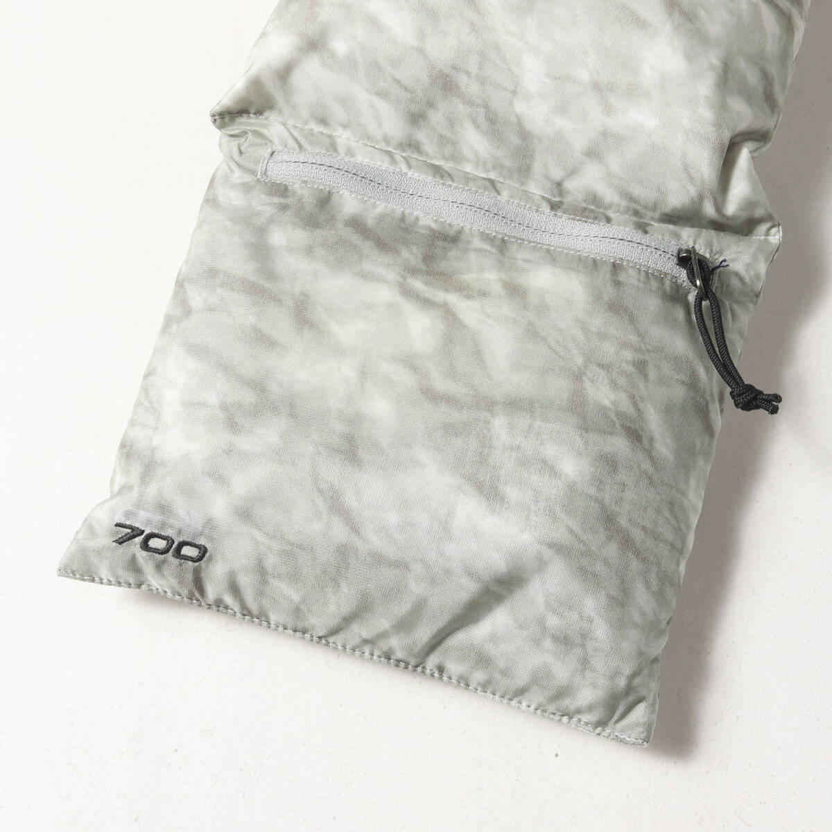 Supreme シュプリーム 19AW THE NORTH FACE ペーパープリント柄 ダウンスカーフ / マフラー (Paper Print 700-Fill Down Scarf) ペーパー