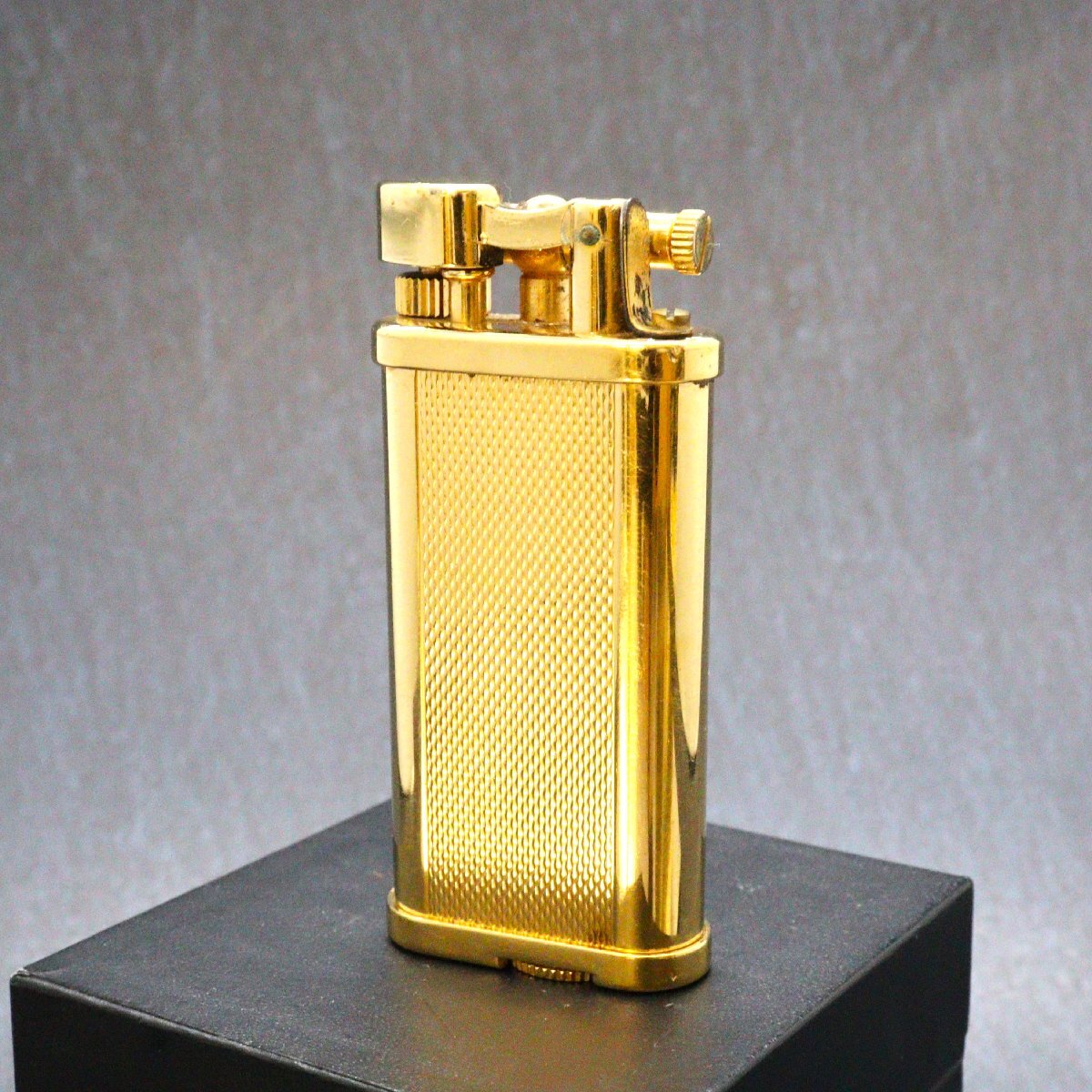dunhill ☆ダンヒル ハンマーヘッド ゴールド ブランドライター 喫煙具 ※着火未確認 ◆おたからや【G-B25432】