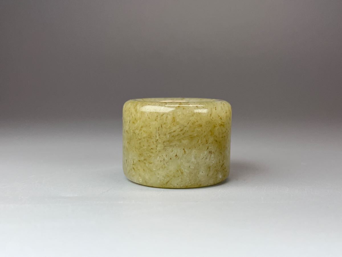 古美術 玉指輪 素彫 内径:2.3cm|アンティーク、コレクション 古美術 玉指輪 素彫 内径:2.3cm|アンティーク、コレクション