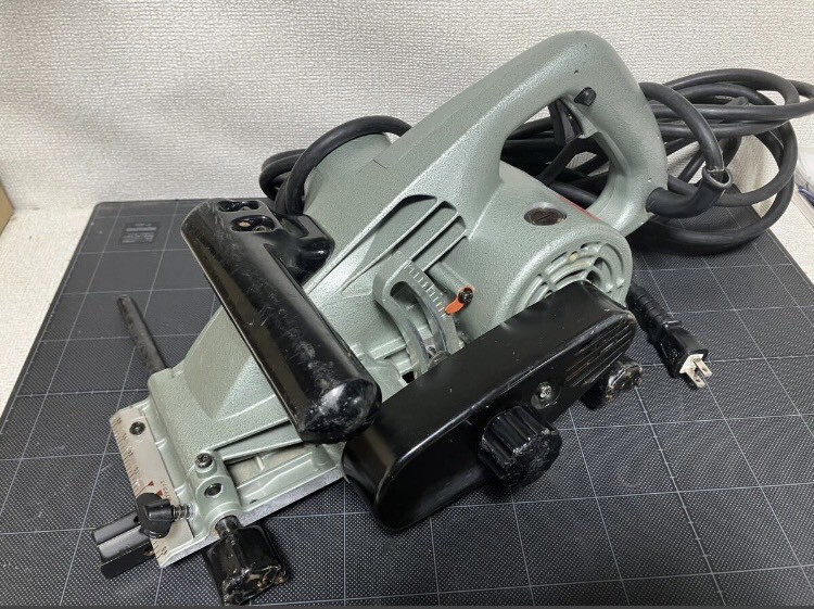 ♪1090 makita 仕上げミゾキリ 3803A 100V 50/60Hz マキタ 小型 コンパクト 電動工具 DIY 溝切り 日曜大工 売り切り
