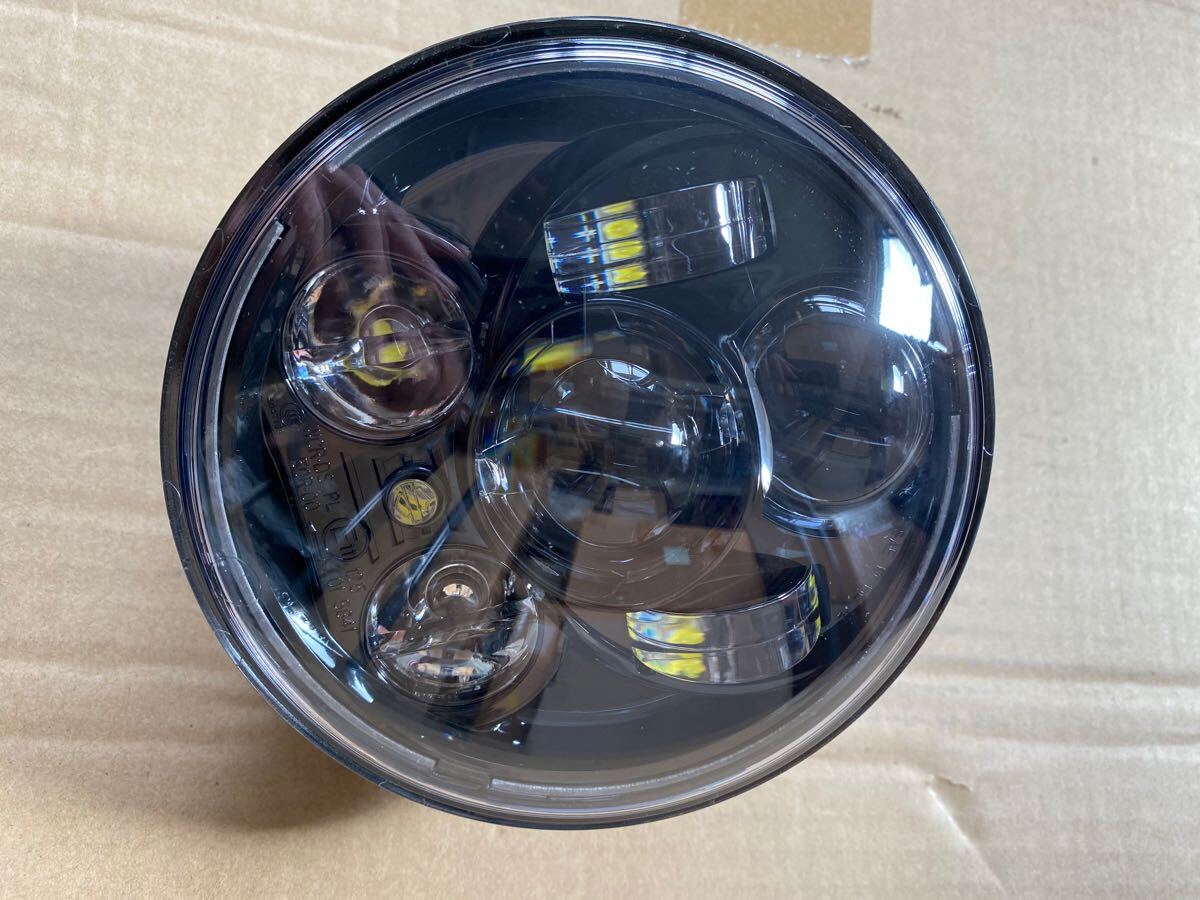ハーレー純正 5-3/4 LEDヘッドライト ブラック 67700145A Yahoo!オークション - 67700145A ハーレー 純正 5-3/4インチ LED