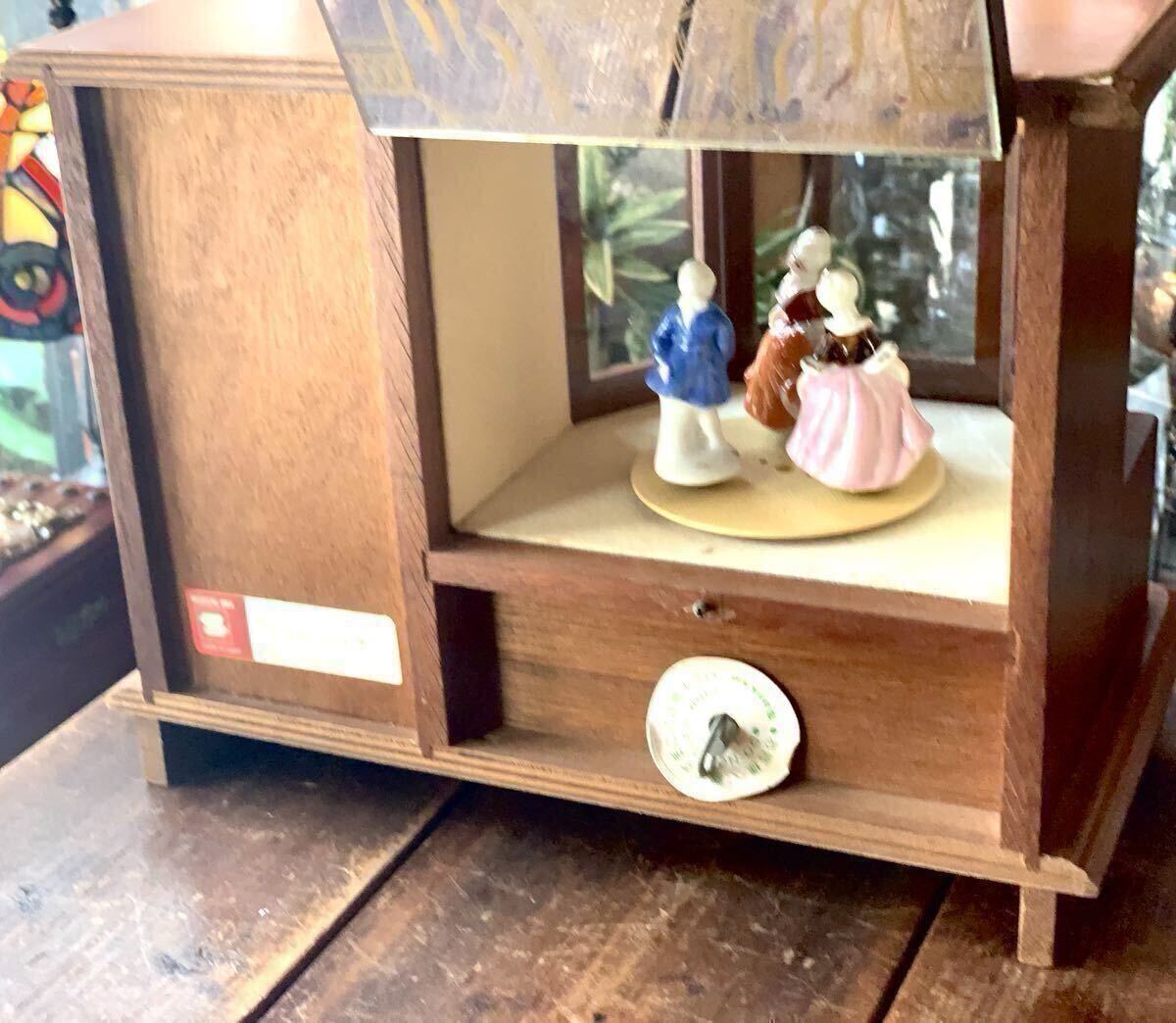 レトロ】 ジュエリーボックス 木製 オルゴール付き 宝石箱 レトロ】 ジュエリーボックス 木製 オルゴール付き 宝石箱