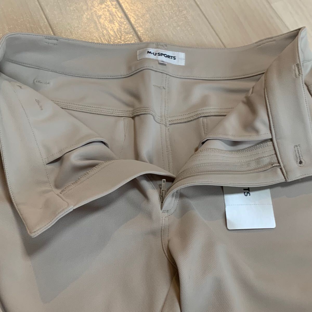 新品□31,900円【エムユースポーツ】レディース ロングパンツ 40