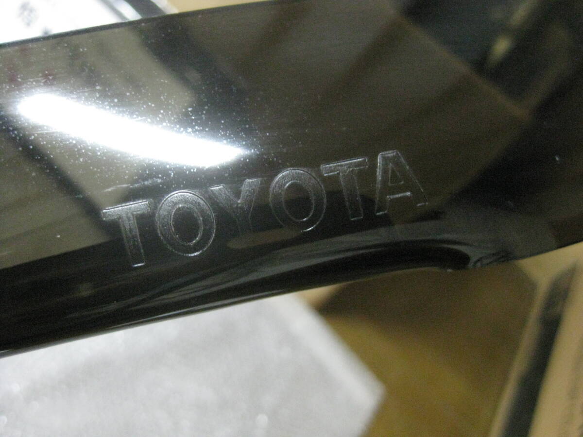 トヨタ 純正 オプション ハイラックスサーフ バグガード トヨタ 純正 オプション ハイラックスサーフ バグガード