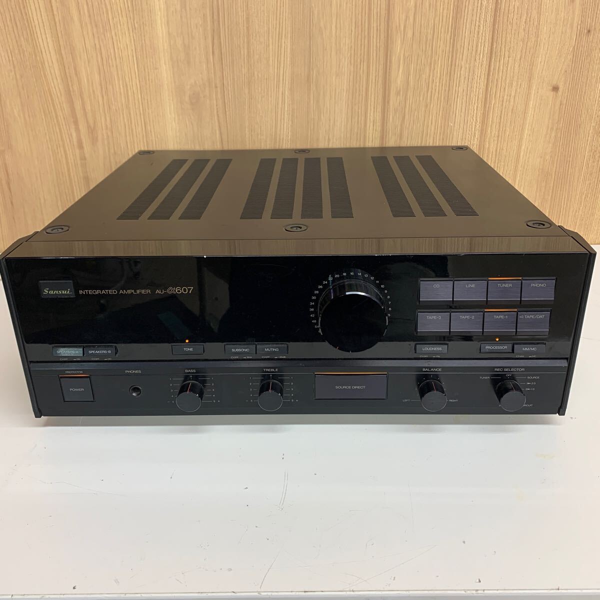 サンスイ SANSUI プリメインアンプ AU-α607MR|一般 サンスイ SANSUI プリメインアンプ AU-α607MR|一般