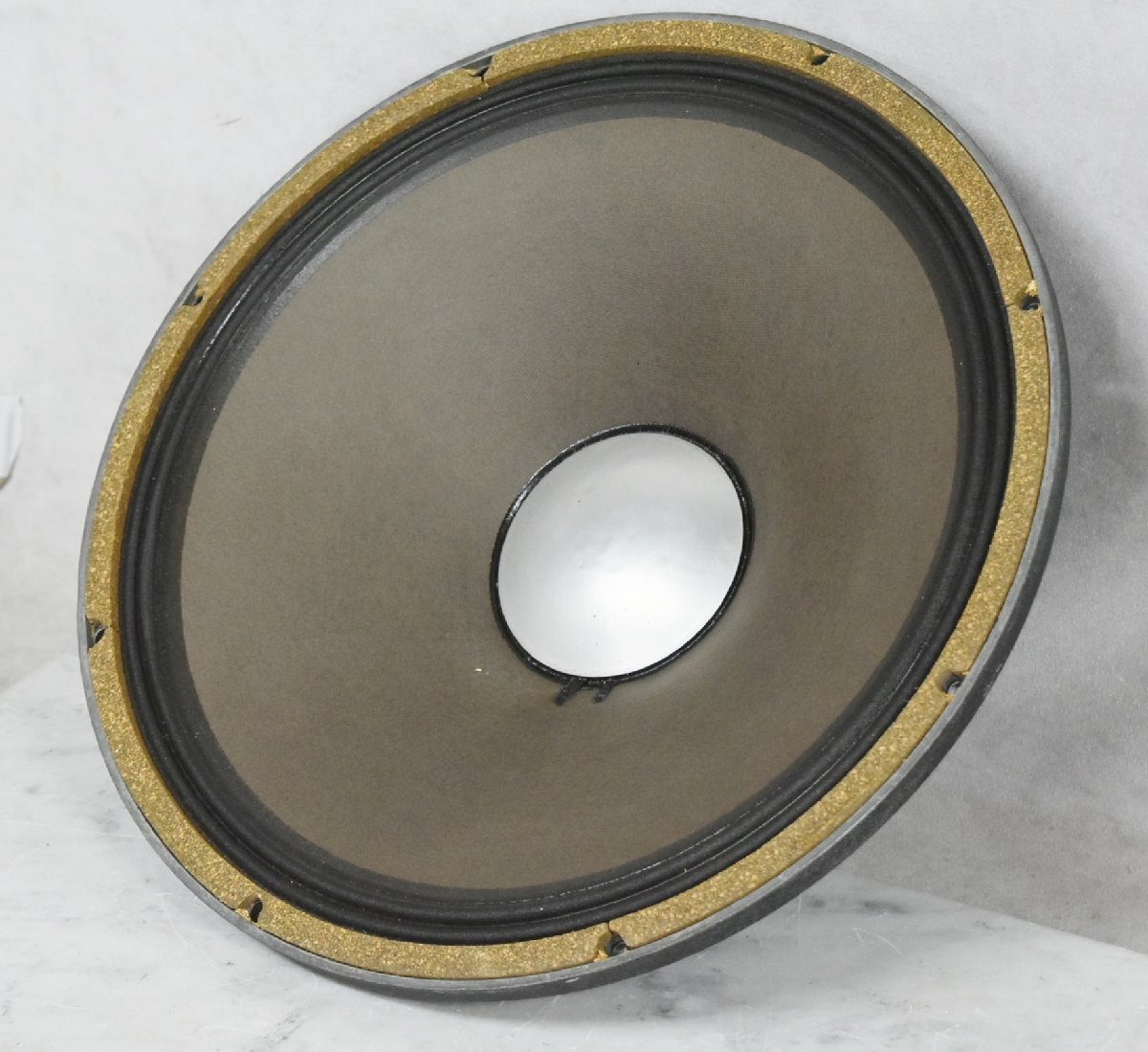 JBL D130 ウーファーユニット単体 安かろ JBL D130 ウーファーユニット単体 安かろ