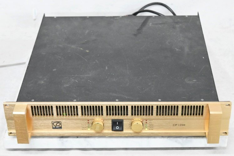 Classic pro CP-1200 パワーアンプ , 動作確認済み。 CLASSIC Pro CP1200 パワーアンプ クラシックプロ