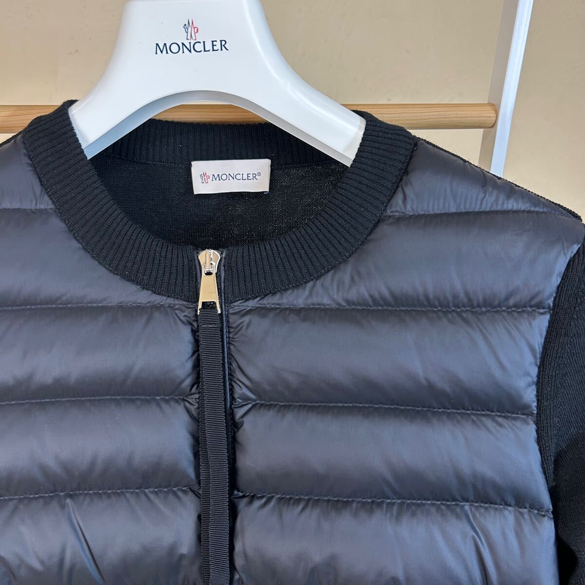 極美品】【レア】 MONCLER モンクレールハイブリッドダウン 極美品】【レア】 MONCLER モンクレールハイブリッドダウン