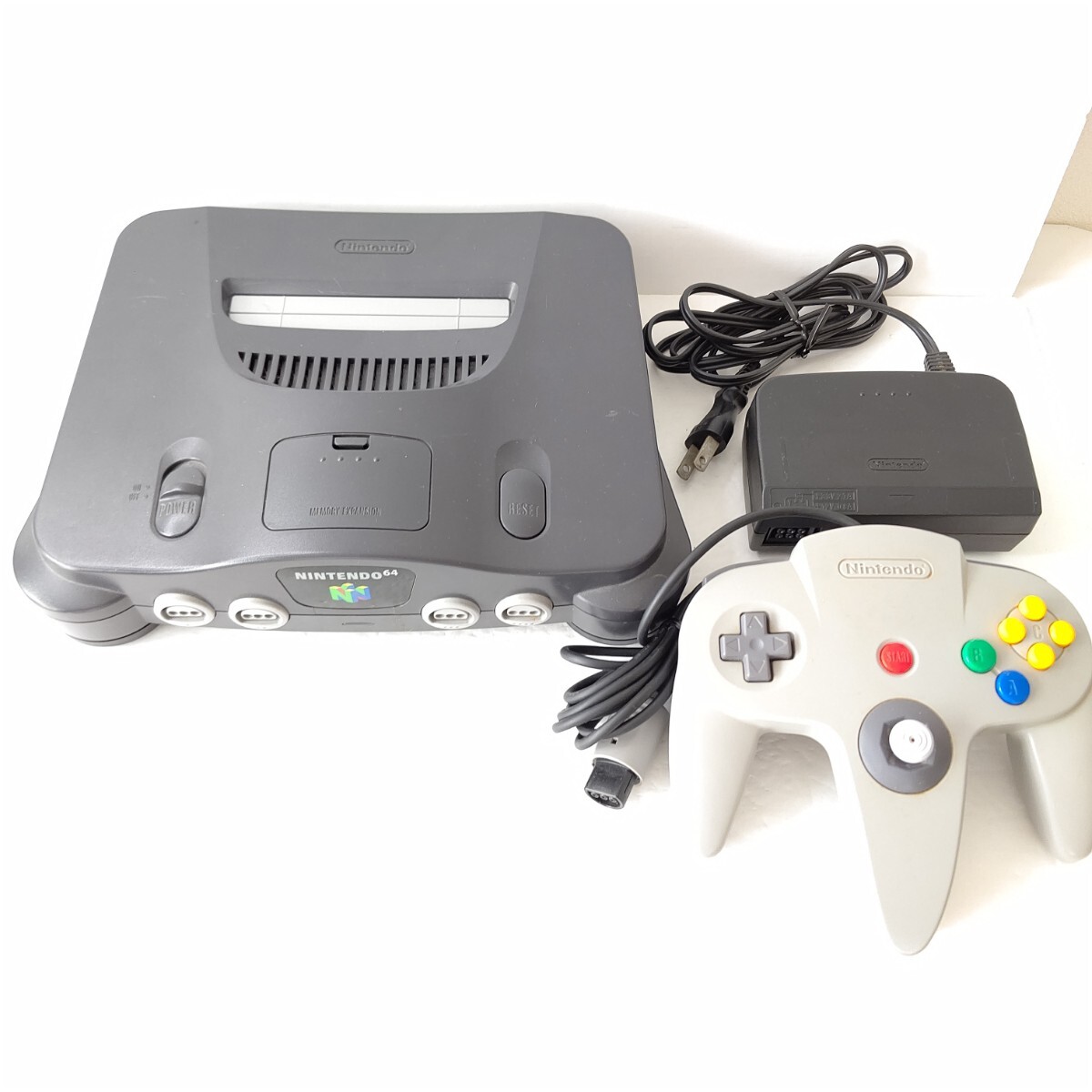 Nintendo ニンテンドー64 美品 ブラック グレー 任天堂 ゲーム機 Nintendo ニンテンドー64 美品 ブラック グレー 任天堂 ゲーム機