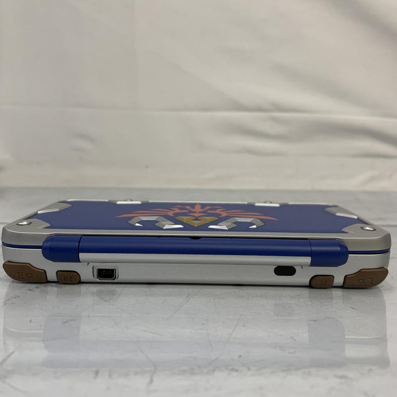 中古】本体)Newニンテンドー2DSLL本体 HYLIAN SHIELD EDITION 中古】本体)Newニンテンドー2DSLL本体 HYLIAN SHIELD EDITION