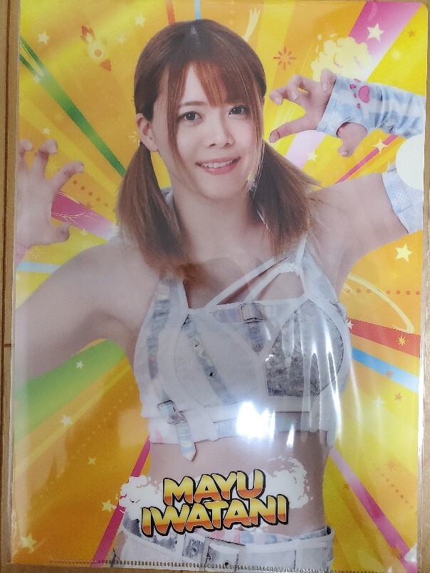 ★スターダム　岩谷麻優　クリアファイル　　STARDOM × TOWER RECORDS POP UP TOUR　女子プロレス タワレコ　タワーレコード