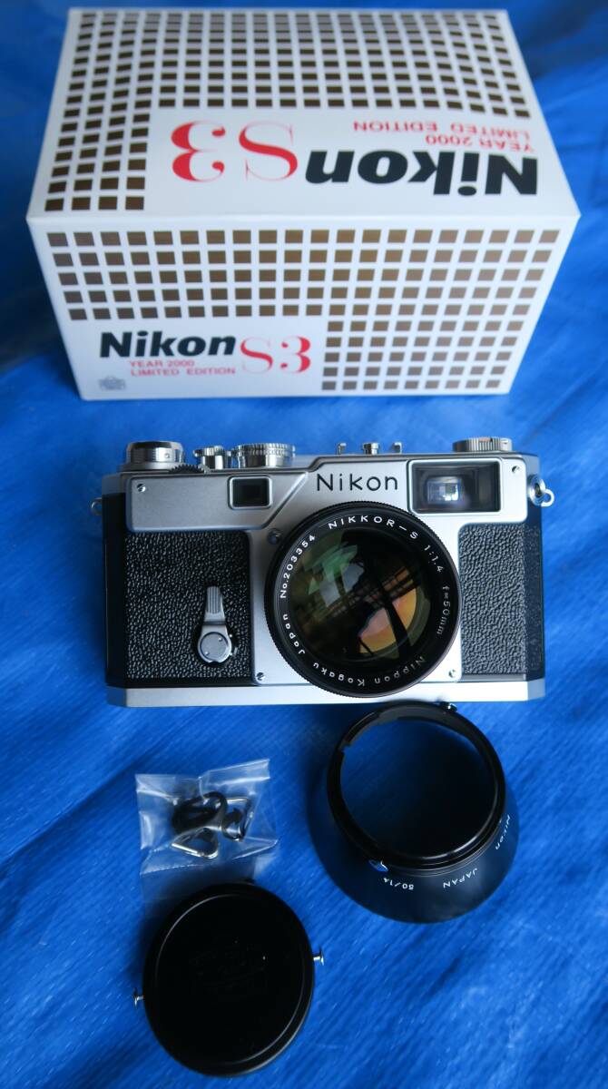 Nikon S3 YEAR 2000 LIMITED EDITION