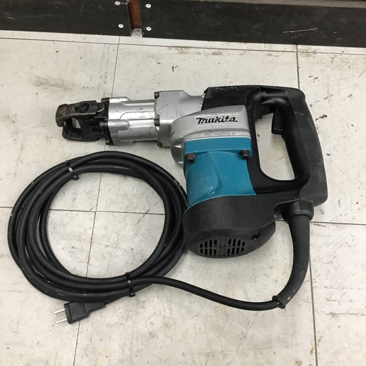 【中古品】 マキタ/makita ハンマドリル HR3530 ■送料無料・代引き・店頭受取対応■