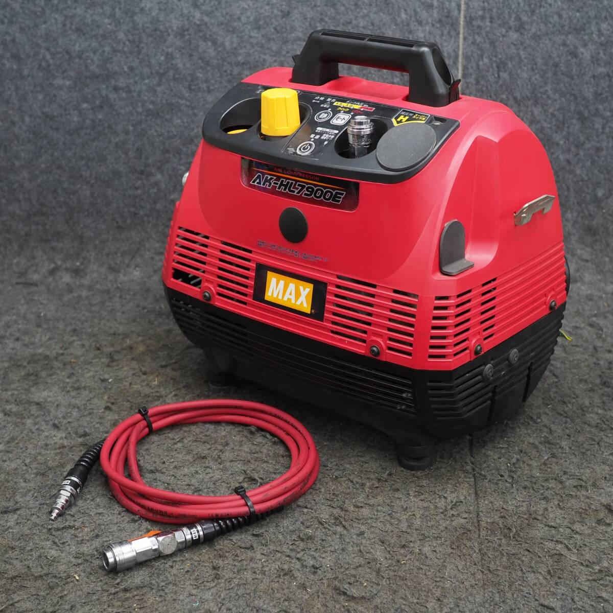 中古品】マックス/MAX エアコンプレッサー AK-HL7900E 高圧補助 中古品】マックス/MAX エアコンプレッサー AK-HL7900E 高圧補助