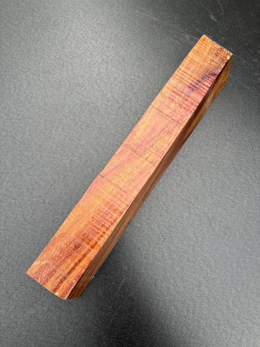 希少　銘木　チューリップウッド　木材　端材　角材　材料　素材　DIY No4
