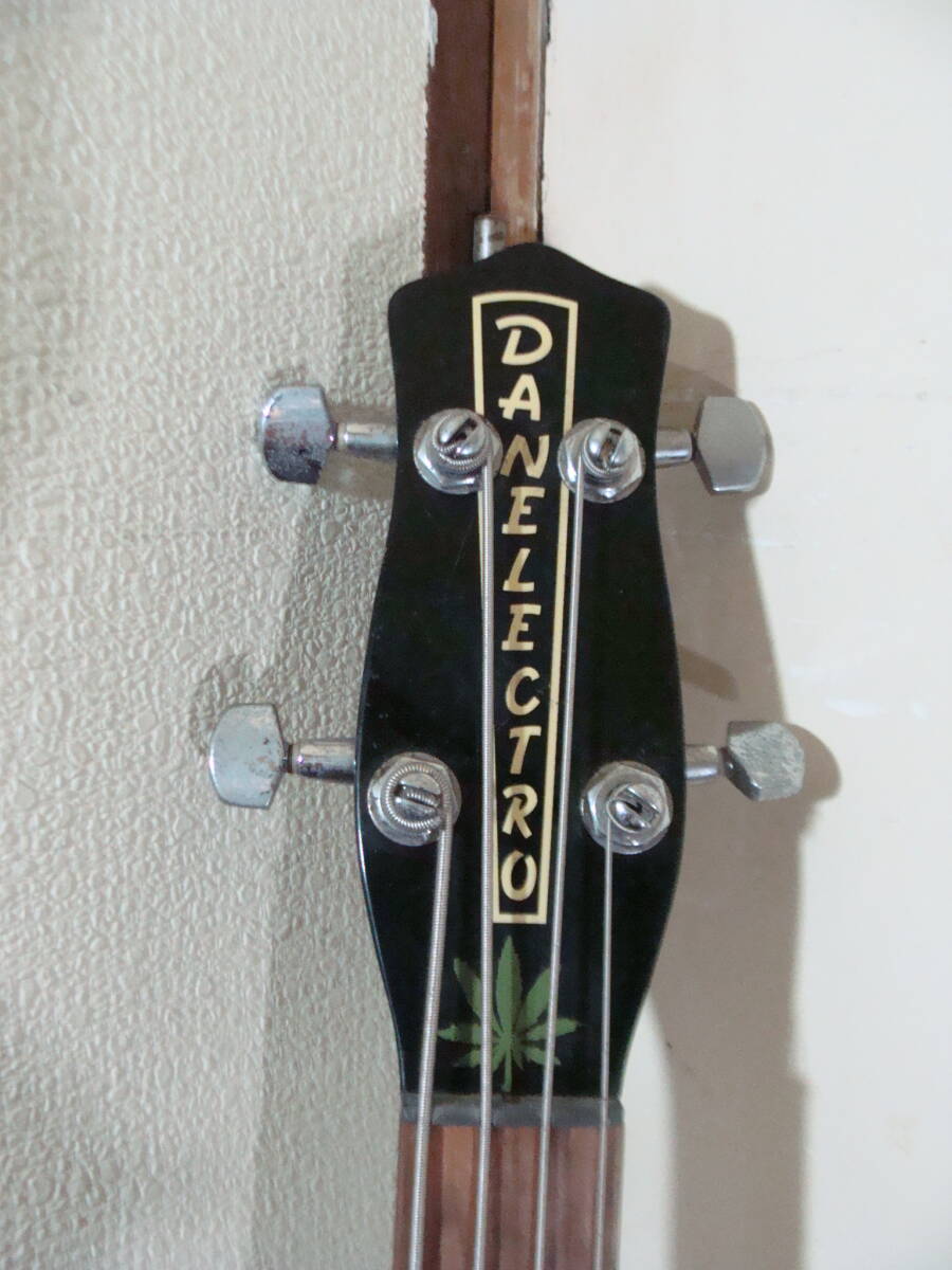 ジャンク品　danelectro Longhorn Bass　ダンエレクトロ　ロングホーンベース