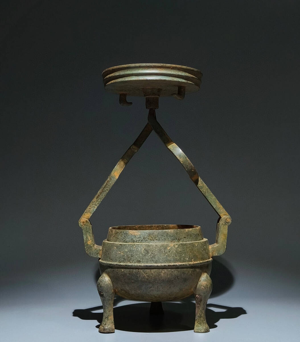 唐・古銅塗真金彫・花卉獣耳瓶壺・宝石嵌』極細工・時代物・古賞 唐・古銅塗真金彫・花卉獣耳瓶壺・宝石嵌』極細工・時代物・古賞