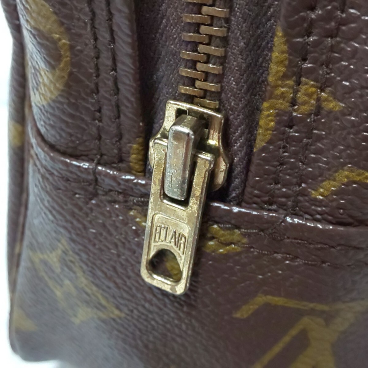 極美品】LOUIS VUITTON モノグラム トゥルーストワレット28 極美品】LOUIS VUITTON モノグラム トゥルーストワレット28