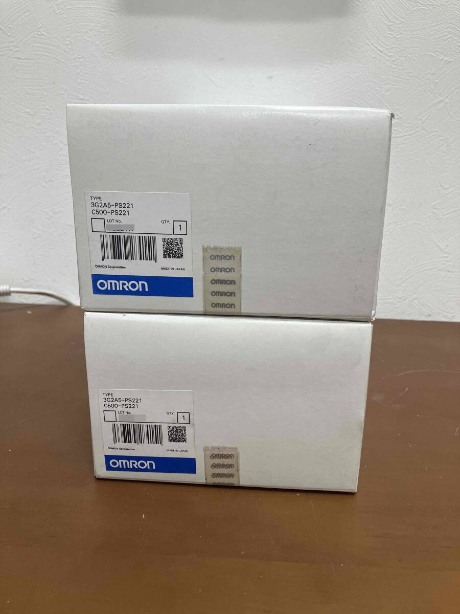★未使用品　OMRON/オムロン 　プログラマブルコントローラ　C500-PS221 3G2A5-PS221　　2個