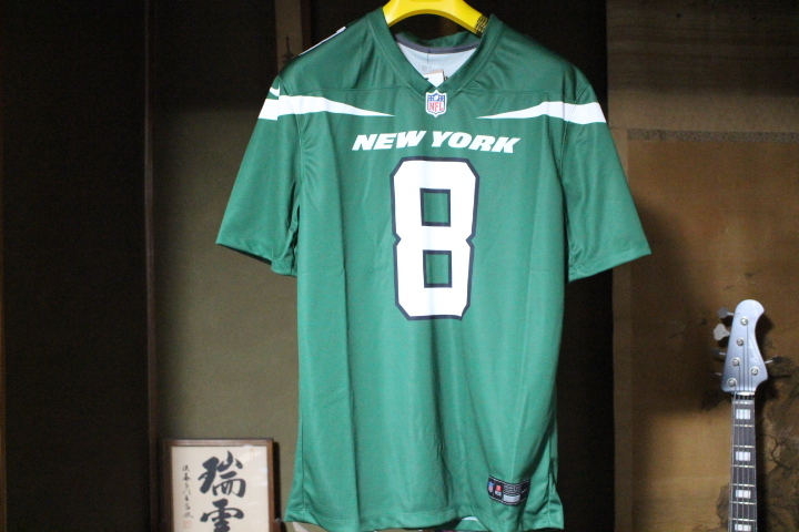 今ならほぼ即納! 新品・未使用品】ニューヨーク・ジェッツ QB#8 アーロン ジャージ
