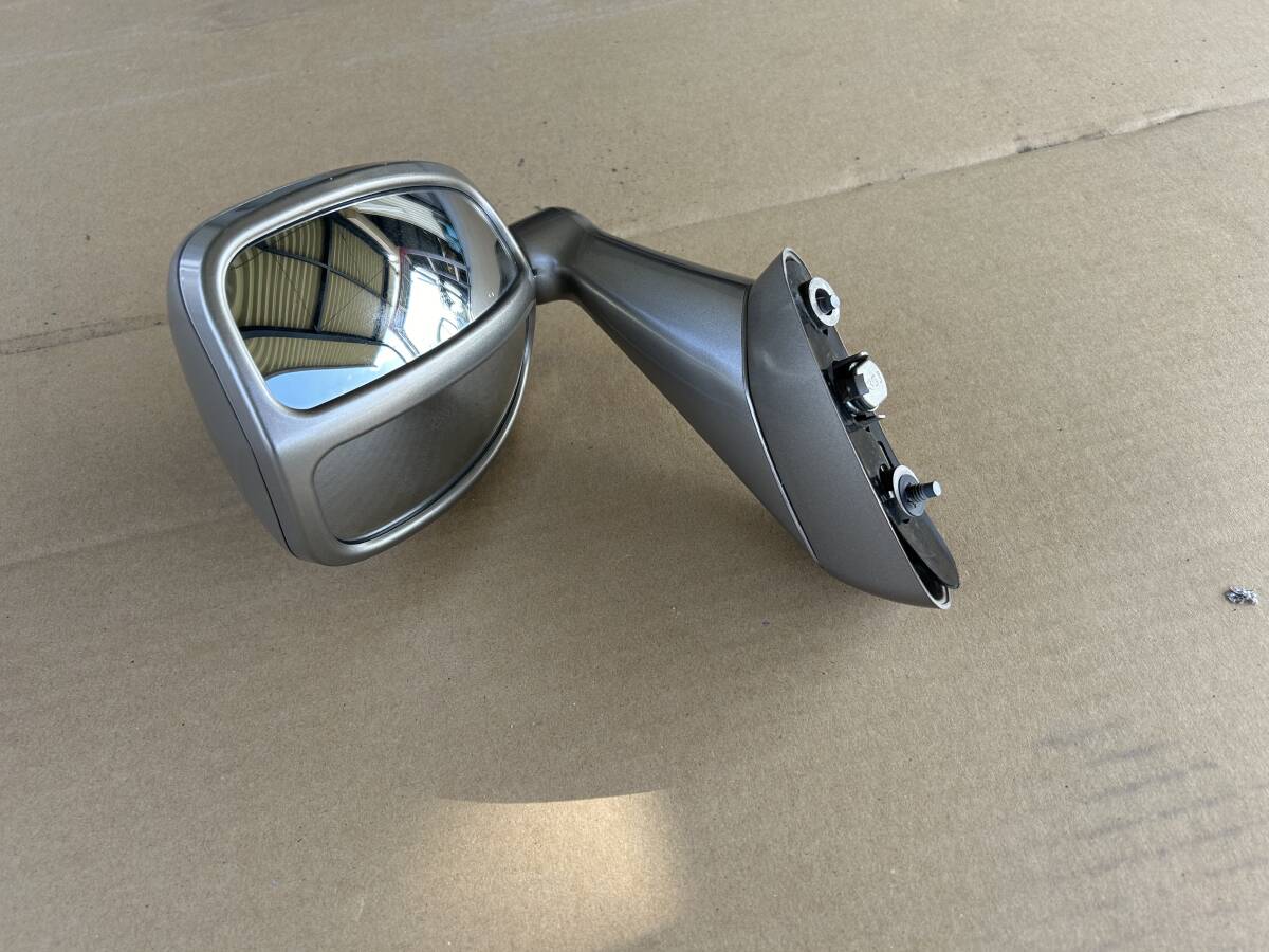 ハイラックスサーフ TRN215W 純正　左前　アンダーミラー　　平成19年