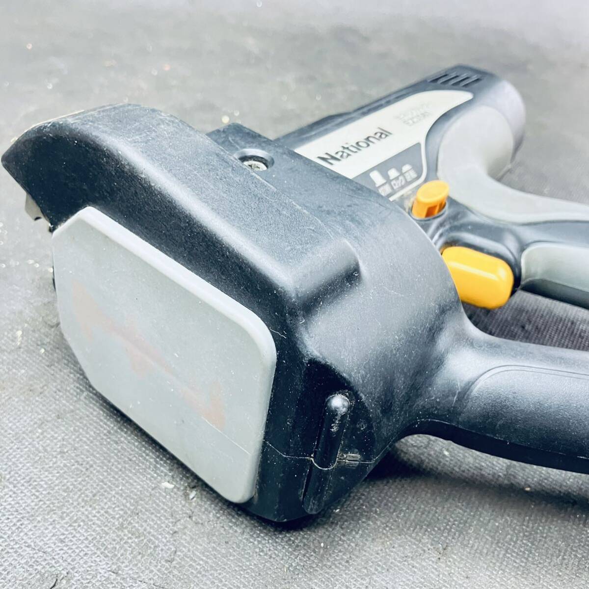 National 松下電工 12Vコードレス全ネジカッター EZ3561 本体 National 松下電工 12Vコードレス全ネジカッター EZ3561 本体