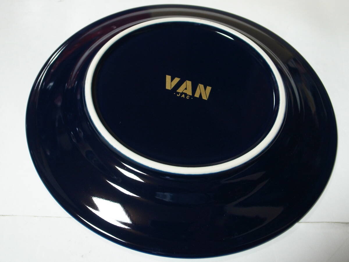 VAN JAC ヴァンヂャケット お皿・お椀・マグカップの食器3点 VAN JAC ヴァンヂャケット お皿・お椀・マグカップの食器3点