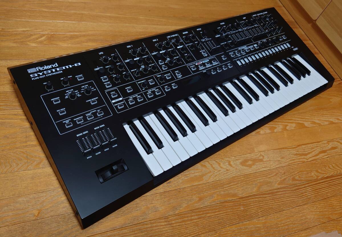 Yahoo!オークション - Roland system 8 シンセサイザー Yahoo!オークション - Roland system 8 シンセサイザー