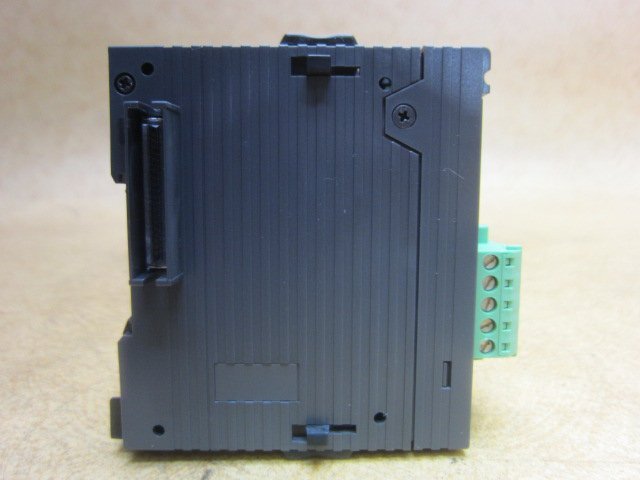 美品 KEYENCE キーエンス マスタ・ローカルユニット KV-CL20 KV 美品 KEYENCE キーエンス マスタ・ローカルユニット KV-CL20 KV