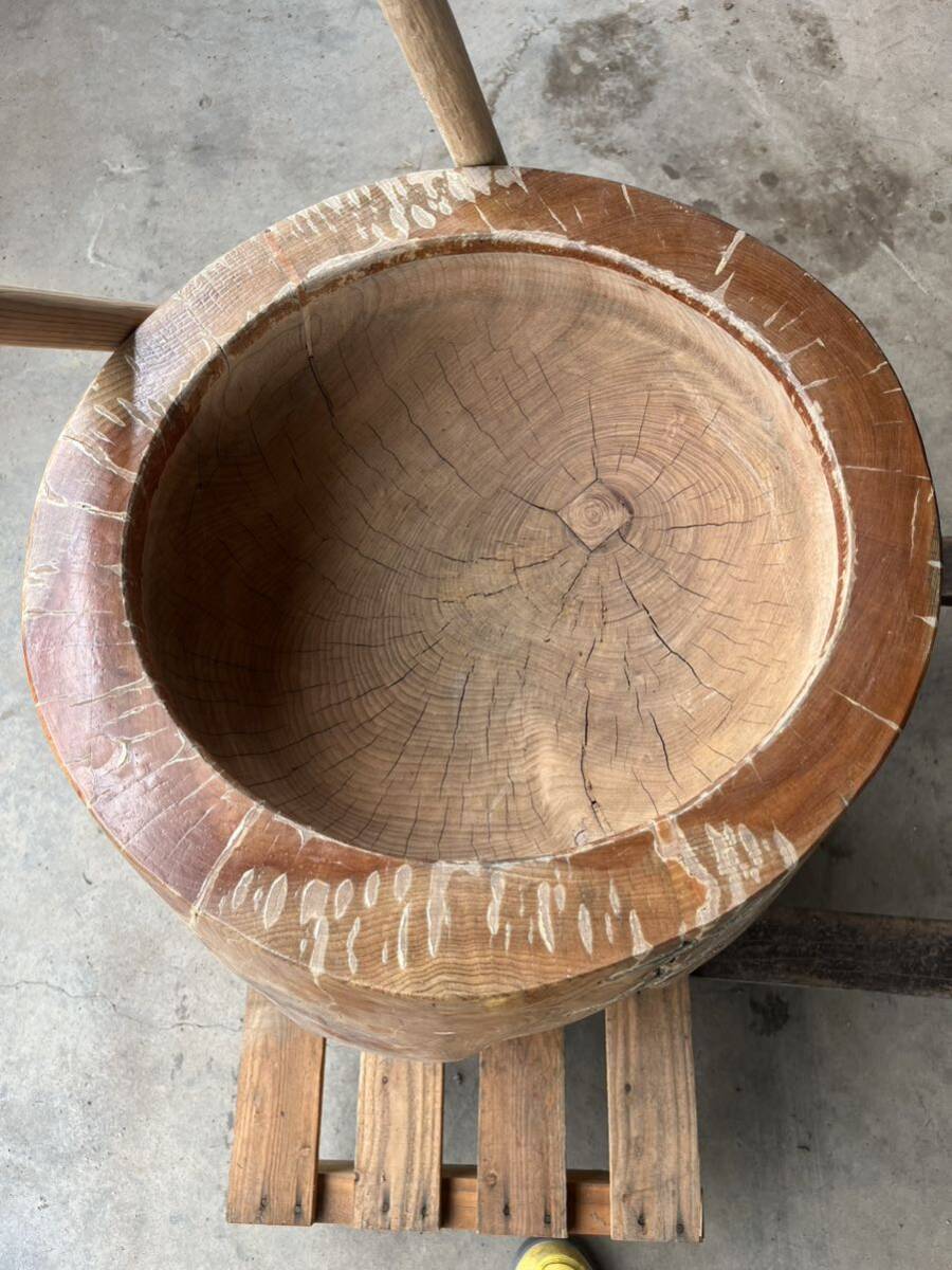 奈良発 昭和レトロ 天然木 餅つき道具 木臼 杵 古道具 臼 奈良発 昭和レトロ 天然木 餅つき道具 木臼 杵 古道具 臼
