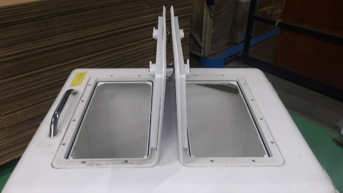 お気に入りの イケス 船生簀 FRP 個人宅配不可】中古 イケマ 蓋 お気に入りの イケス 船生簀 FRP 個人宅配不可】中古 イケマ 蓋