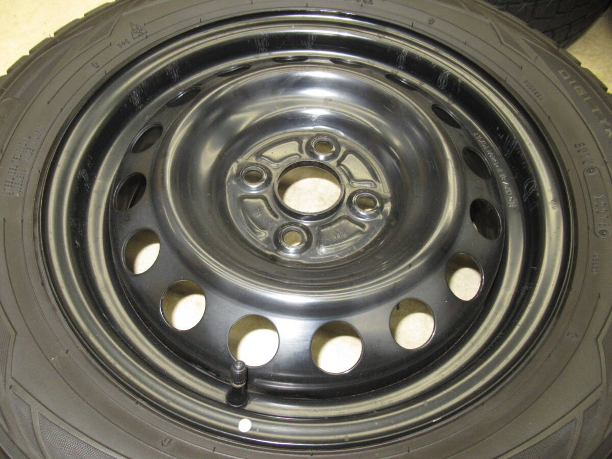 Toyota NHP10 aqua предыдущий период чистая сталь 5J-15 off+39 pcd100/4H 175/65R15 зимний имеется 4шт.@ Corolla Fielder, Porte, Vitz др.!