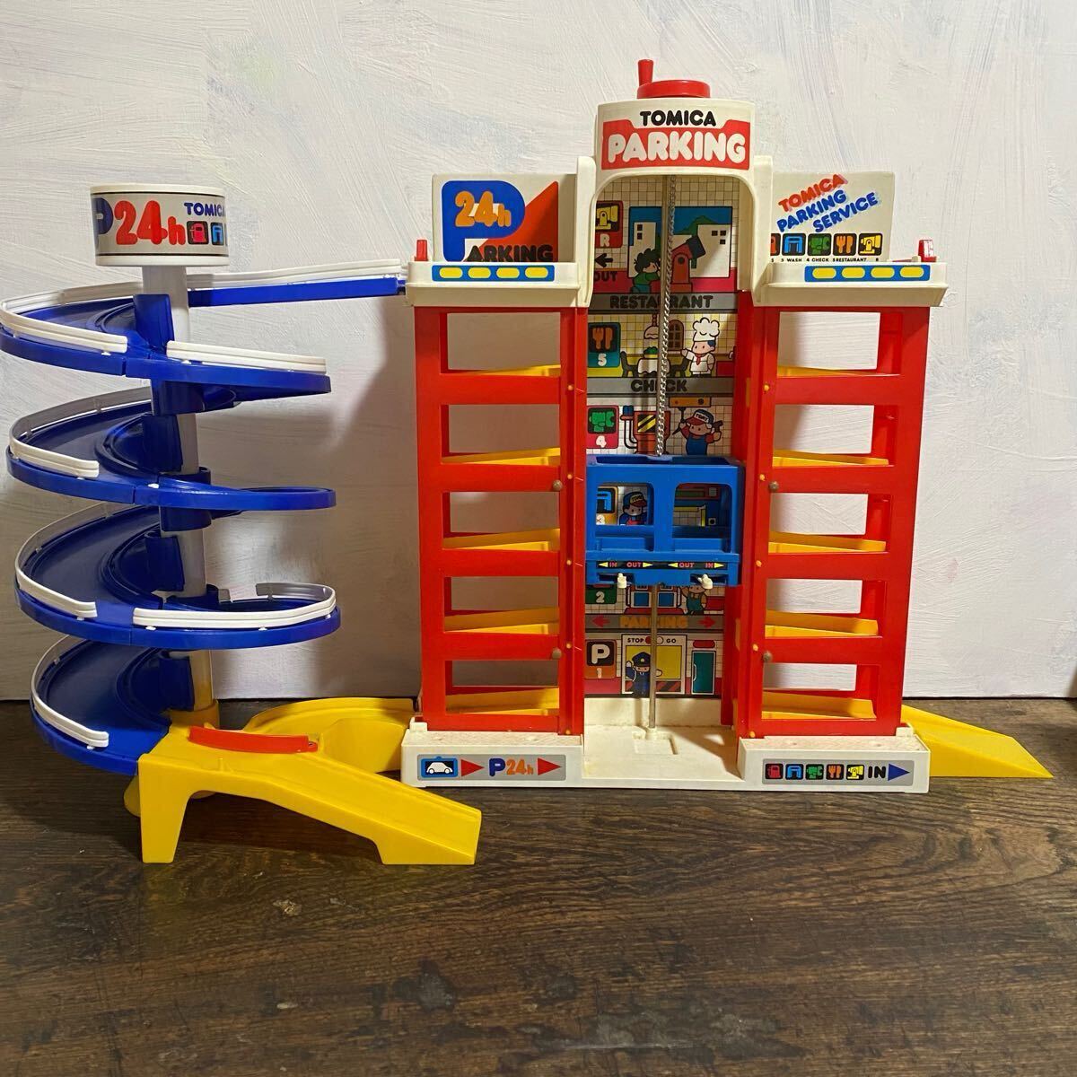 TOMY トミカ 当時物 昭和レトロ パーキング レトロ タカラトミー TOMY トミカ 当時物 昭和レトロ パーキング レトロ タカラトミー