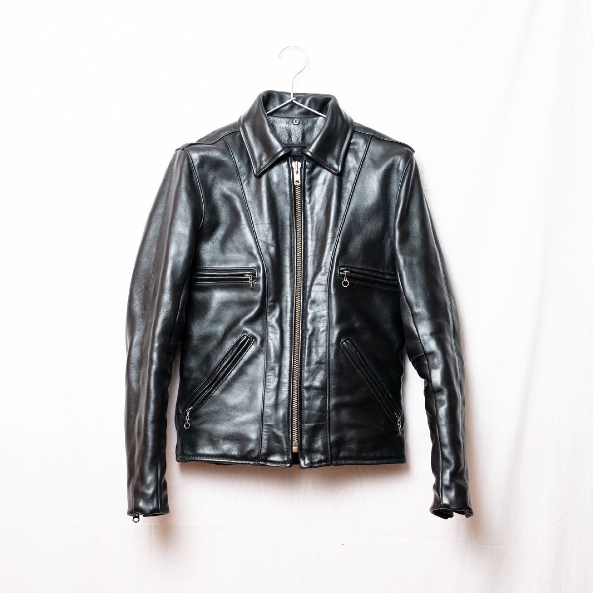 美品 VANSON バンソン F シングルライダース 牛革 34 ライナー 美品 VANSON バンソン F シングルライダース 牛革 34 ライナー