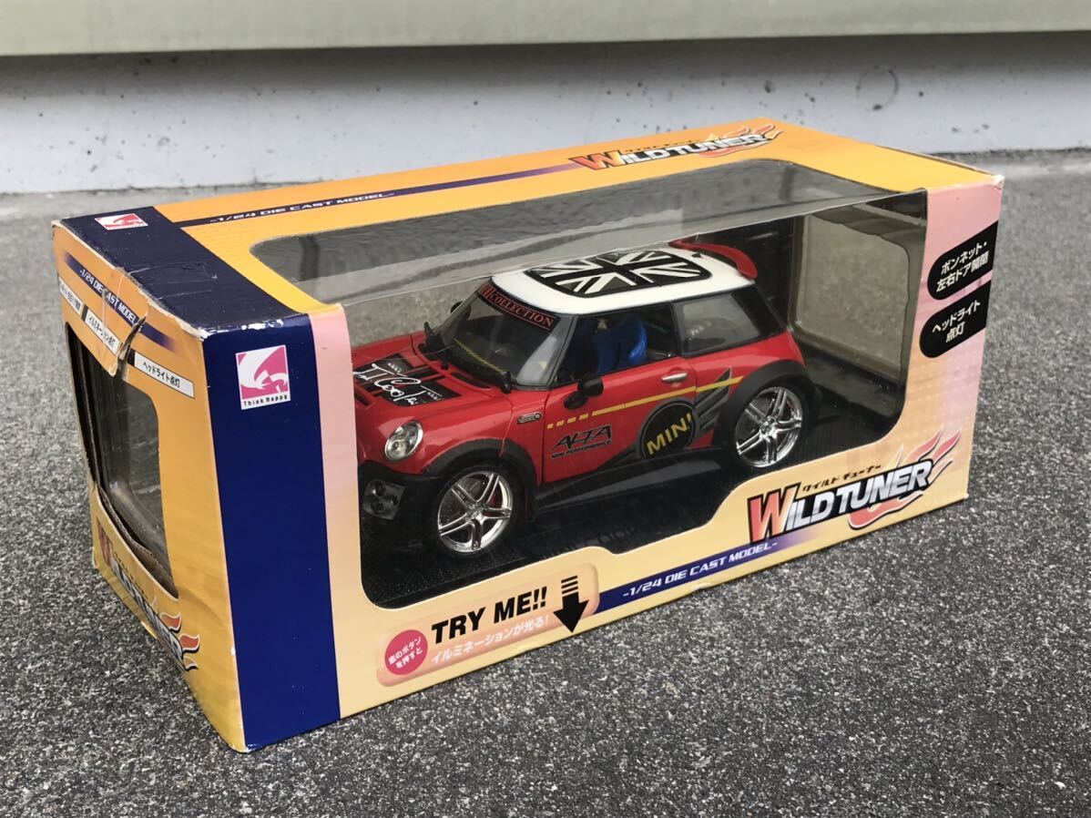 逆輸入 送料無料 1/24 WILD ミニカー ミニクーパー ワイルドチューナー 乗用車