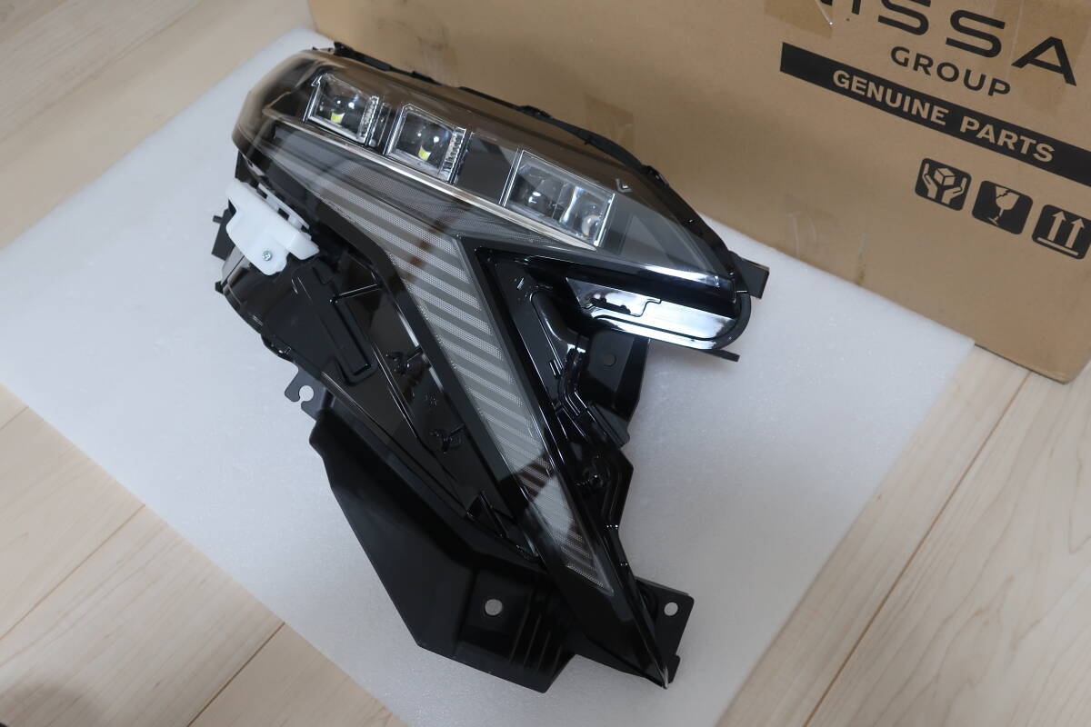 日産 サクラ SAKURA B6AW 純正 右 LED ヘッドライト Koito 100 日産 サクラ SAKURA B6AW 純正 右 LED ヘッドライト Koito 100