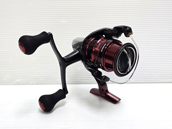【中古品】 シマノ SHIMANO スピニングリール 18セフィアBB C3000SDH 〇YR-17813〇